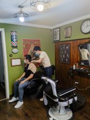 -Brother Barber Shop男士理发店