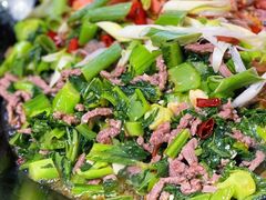 青菜牛肉-鹏林天龙鸡杂