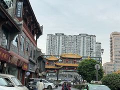 -群贤毕至