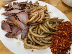 -雷祖芳老妈蹄花店