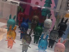 -泡泡玛特POPMART(蓝色港湾店)