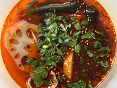 -串串叔叔(UNCLE CHUAN CHUAN)