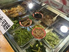 -矮子粉店1985·长沙米粉(湘春路店)