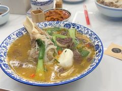 -邱芳粉店(迎宾大道旗舰店)