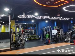 -成杰格斗·拳击·柔术·防身术(建设路店)