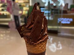 草莓双重巧克力软冰淇淋-GODIVA(万象城店)