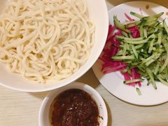 炸酱面-黑八私房老北京炸酱面