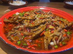 -先启半步颠小酒馆(虹桥龙湖天街店)