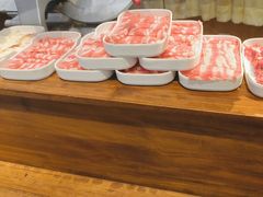 -天成·潮州牛肉脆肉鱼生蚝自助火锅