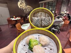 -蝴蝶里·粤菜·点心(滨江龙湖店)