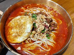 招牌传统麻辣面-聚合鑫东北熏酱熟食麻辣面(长阳店)