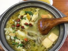 -周鱼小馆石锅酸菜鱼(活力汇店)