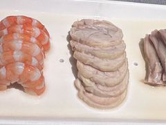 -HOMES上海本帮菜(襄阳公园店)