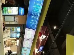 -中影荟星激光影城(西丽店)