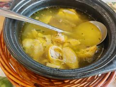 -品鲜村农家菜·阳澄湖大闸蟹(总店)