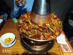 -炉小二铜锅牛蛙•川湘菜(三里屯店)