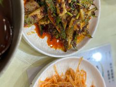 -服务大楼冷面(延大店)