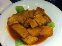 闫府第一福-闫府私房菜·百年鲁菜(恒隆店)