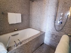 -上海外滩茂悦大酒店