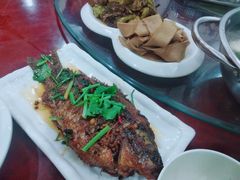 红焖鲫鱼-张包铺(道外店)