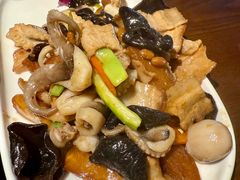 -前海沿·青岛菜(李沧万达店)