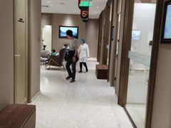 -柏乐口腔医院·舒适化无痛种植牙中心(东盟商务区院)