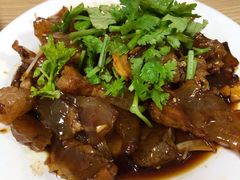 凉拌牛蹄筋-王三姑牛肉饼