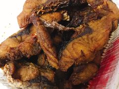 -梅记大块头爆鱼店(乍浦路店)