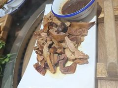 -东北农家院·铁锅炖(莘庄店)