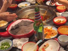 -醉董牛川派鲜肉自选火锅(烟台店)