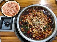 -周良天山牛杂城(天山路总店)