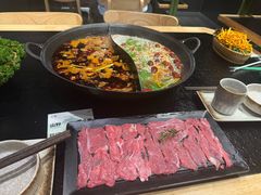 -鹿鸣山草本茶香火锅(园西路店)