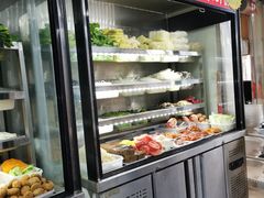 面包甜点陈列柜-四川老牛麻辣烫(北门桥店)