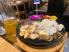 -一朵菌·野生菌探索家火锅(南亚店)