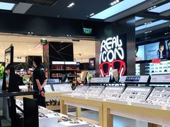 -LOHO眼镜(北京朝北大悦城店)