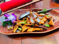 洋葱牛肉-花马天堂云南餐厅 Lost Heaven(高邮路店)