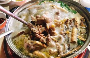 Five-Finger Mulberry Crispy Chicken