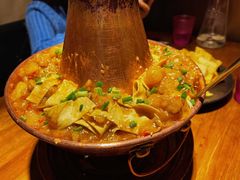 铜锅洋芋鸡-觅山云南菜(泊富ICITY店)