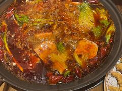 -旧街市鲜货老火锅(大光路店)