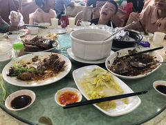 -鹏城人家海鲜酒家·23年老字号(较场尾店)
