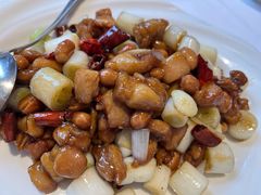 宫保鸡丁-川香楼酒家