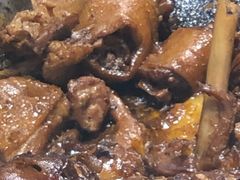 -屯老二农家铁锅炖·行业领军者(梅江店)