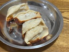 -黄阿姨锅贴大王(万航渡路店)