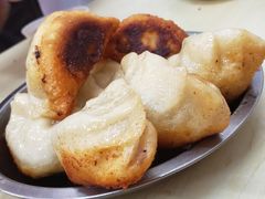 -黄阿姨锅贴大王(万航渡路店)