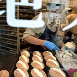 确实碾压了大多数饼屋，再一次证明群众的眼睛是雪亮的