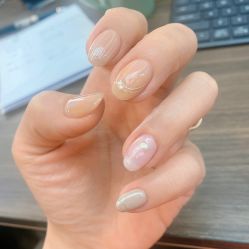 -悦指间美甲美睫