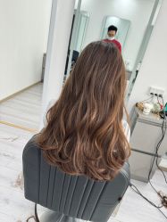 -LILI·HAIR SALON理理造型