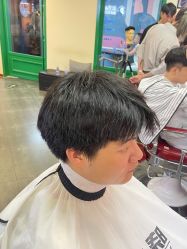 -米娜男士新国潮理发馆