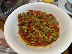 -黄泥岗·地道湖北菜(奥特莱斯店)