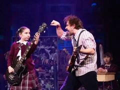 -交通银行前滩31演艺中心